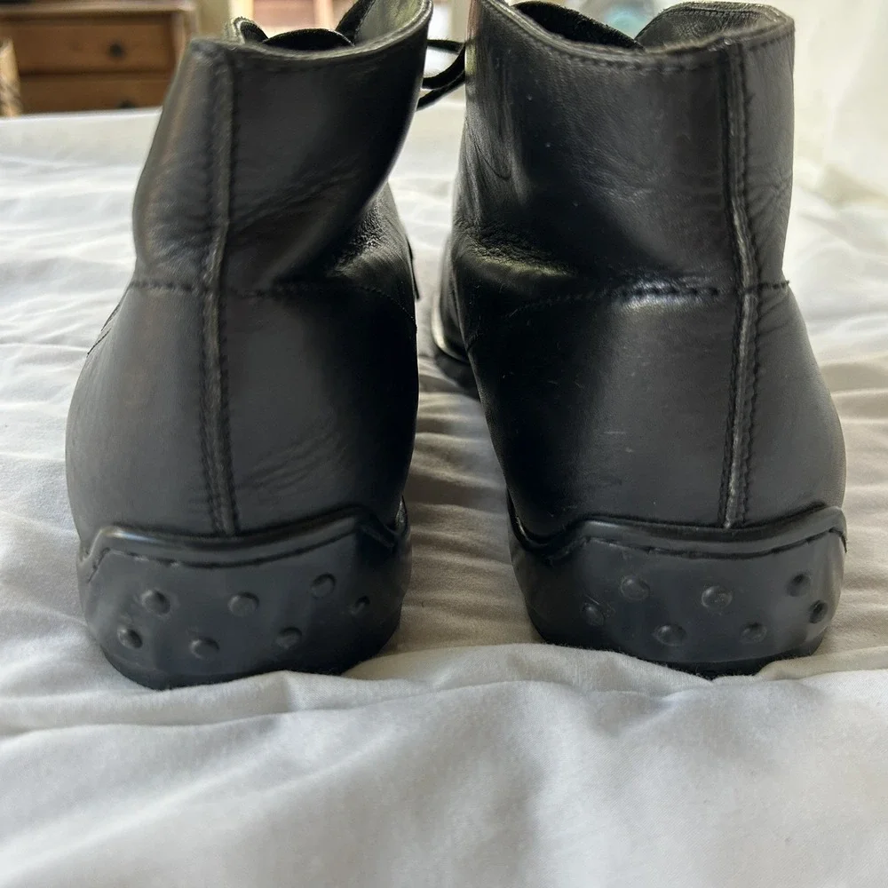 Tod's Boots Men US 8.5 Black Leather Smooth Ankle Chukka Boot Bootie Shoes Italy